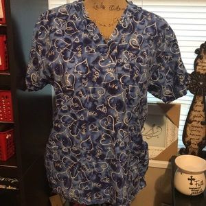 Heart pattern scrub top